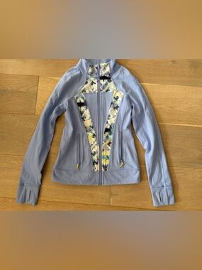 Ivivva by lululemon define jacket athlesiure zip up in light blue - estimated 12
